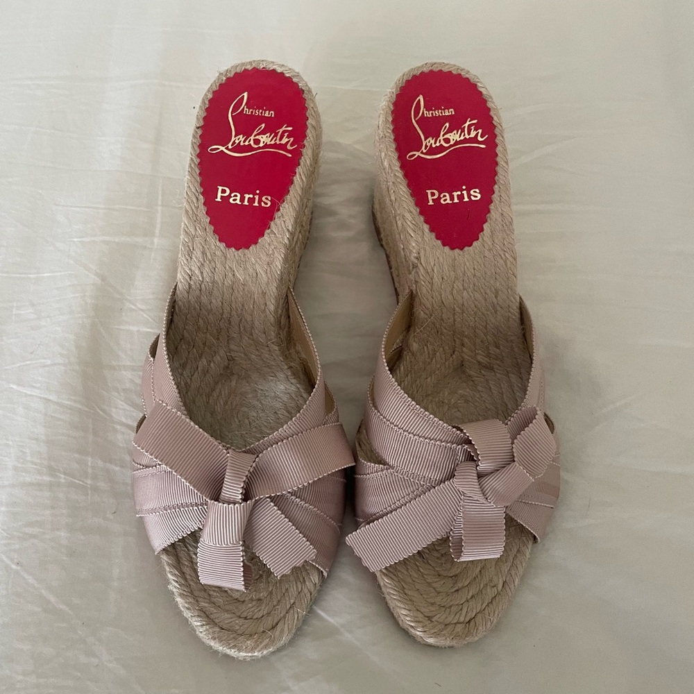 Beautiful beige Louboutin heeled sandal!